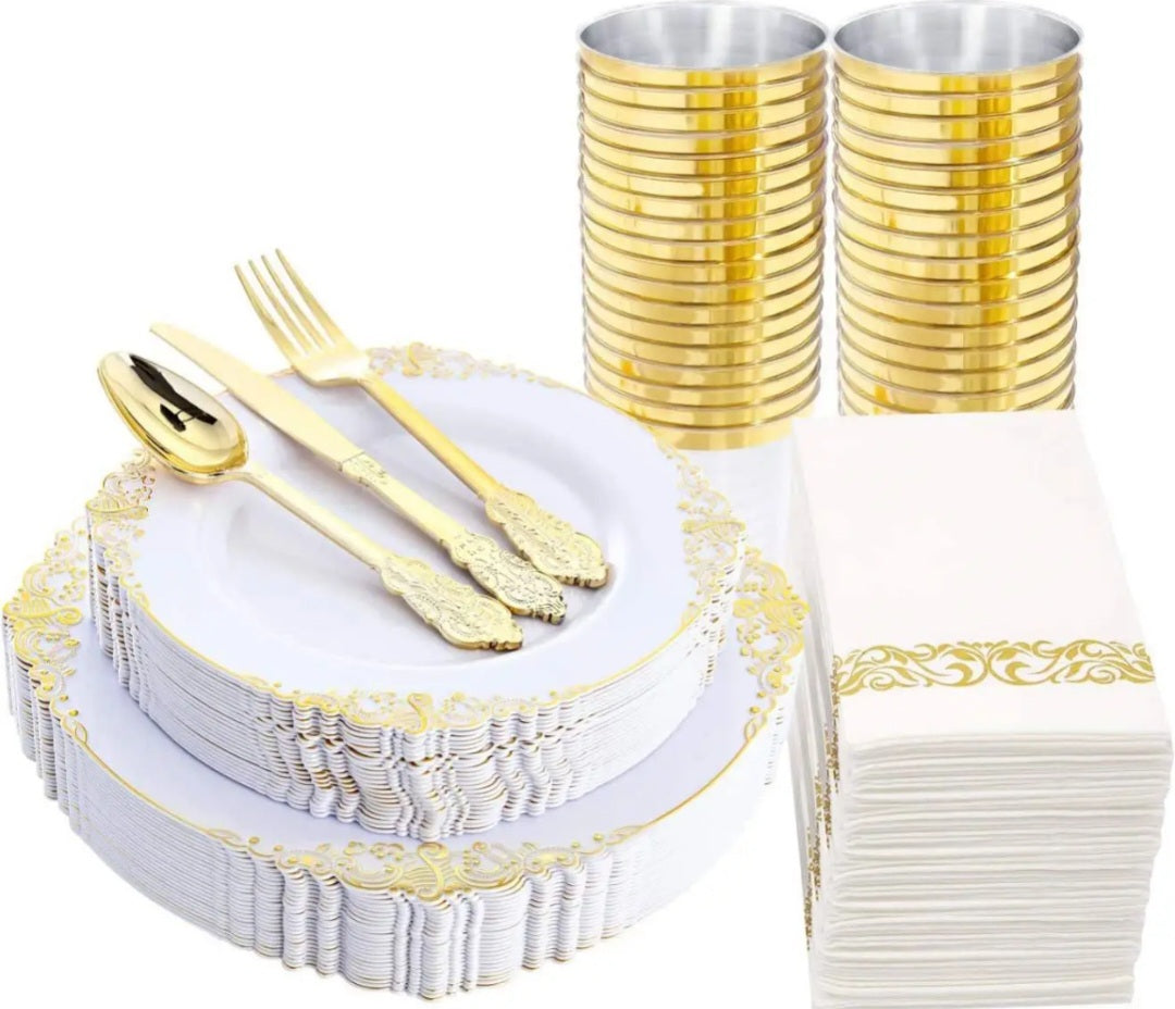 25 Delig Luxe Wit/Gouden Plastic Tafelservies – Complete Set voor Feestelijke Gelegenheden