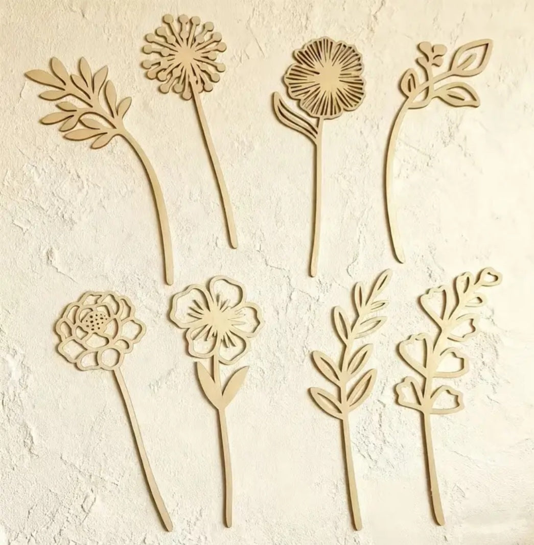 Set van 8 Houten Bloemen – Stijlvolle Interieurdecoratie